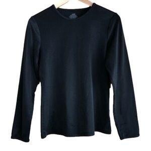 𝅺CHILL Chasers by Cuddl Duds base layer top size M